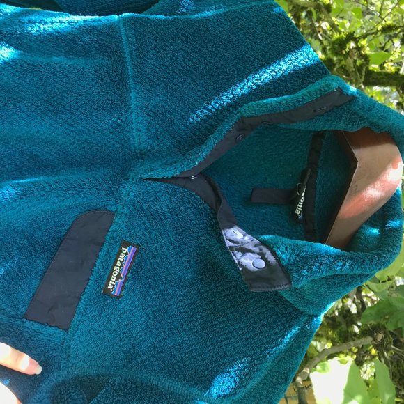 Blue Patagonia Sweatshirt - Picture 2 of 3